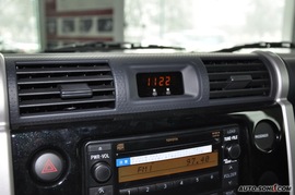 2010款丰田FJ酷路泽