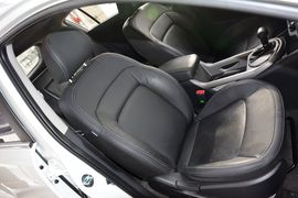 2015款起亚智跑2.0L自动两驱版DLX