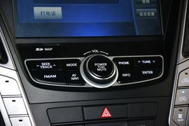 2013款现代格锐3.0L