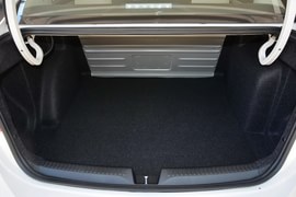 2015款大众捷达1.6L手动舒适型