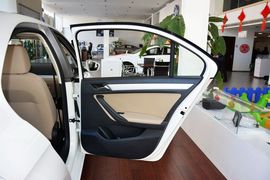 2015款大众捷达1.6L手动舒适型