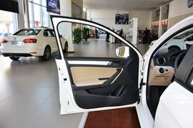 2015款大众捷达1.6L手动舒适型