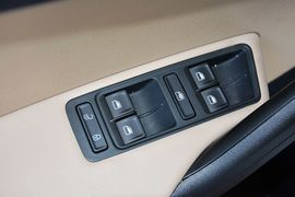 2015款大众捷达1.6L手动舒适型