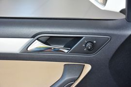 2015款大众捷达1.6L手动舒适型