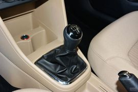 2015款大众捷达1.6L手动舒适型