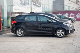 2013款起亚新佳乐2.0L