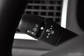 标致307三厢2.0L自动舒适版