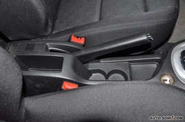 标致307三厢2.0L自动舒适版