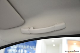 标致307三厢2.0L自动舒适版