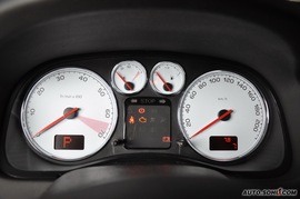 标致307三厢2.0L自动舒适版