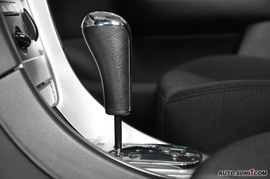 标致307三厢2.0L自动舒适版