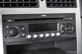 标致307三厢2.0L自动舒适版