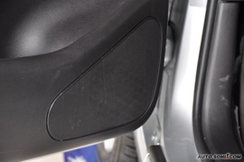 标致307三厢2.0L自动舒适版