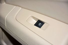 2014款斯柯达速派1.4TSI手自一体名仕版