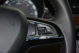 2014款斯柯达速派1.4TSI手自一体名仕版