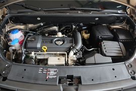 2015款大众途安1.4T手动舒适版5座