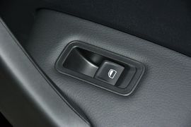 2015款大众新桑塔纳1.4L手动舒适版