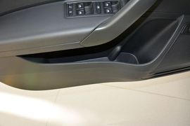 2015款大众新桑塔纳1.4L手动舒适版