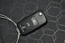 2015款大众新桑塔纳1.4L手动舒适版