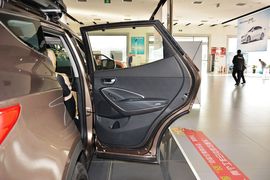 2013款现代全新胜达2.0T自动四驱顶级型