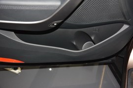 2013款现代全新胜达2.0T自动四驱顶级型