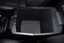 2013款现代全新胜达2.0T自动四驱顶级型