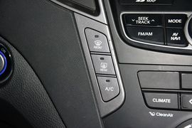2013款现代全新胜达2.0T自动四驱顶级型
