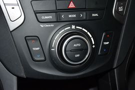 2013款现代全新胜达2.0T自动四驱顶级型
