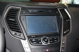 2013款现代全新胜达2.0T自动四驱顶级型