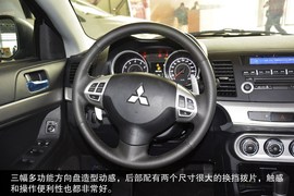 2015款三菱翼神到店图解