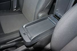 2014款Jeep自由客2.0L运动增强版