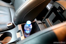 2009款一汽丰田新皇冠