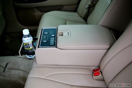 2009款一汽丰田新皇冠