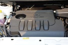 2015款绅宝D20三厢