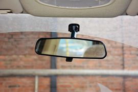 2015款绅宝D20三厢