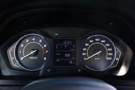 2015款绅宝D20三厢