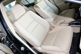 2015款本田凌派1.8L自动舒适版