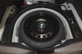 2015款雪佛兰科鲁兹1.5L手动时尚版