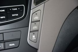 2013款现代格锐3.0L