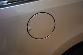 2015款五菱宏光V