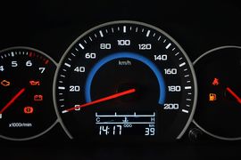 2015款五菱宏光V