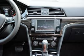 2015款大众凌渡330TSI