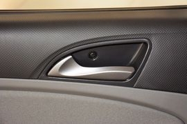 2014款现代瑞纳三厢1.4L自动智能型GLS