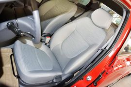 2014款现代瑞纳三厢1.4L自动智能型GLS