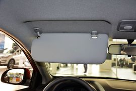 2014款现代瑞纳三厢1.4L自动智能型GLS