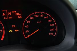 2014款现代瑞纳三厢1.4L自动智能型GLS