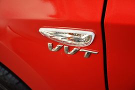 2014款现代瑞纳三厢1.4L自动智能型GLS