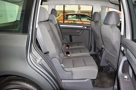 2015款大众途安1.4T手动舒适版5座