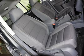 2015款大众途安1.4T手动舒适版5座