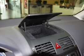 2015款大众途安1.4T手动舒适版5座